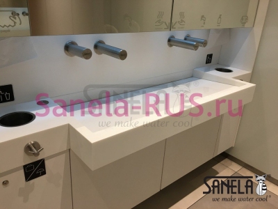 Автоматический нержавеющий настенный дозатор мыла 1л 24В SLZN 83E арт: 85831 Sanela Чехия (фото, схема) Автоматический нержавеющий настенный дозатор мыла 1л 24В SLZN 83E арт: 85831 Sanela Чехия (фото, схема)